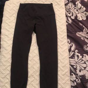 Lululemon Align Black Legging 28” Size 6